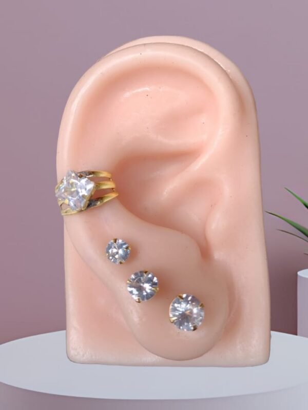 792550_0c34ef5551f74cc5af432f64826df3ffmv2.jpg Mix de trio de brincos + piercing cristal - MX001