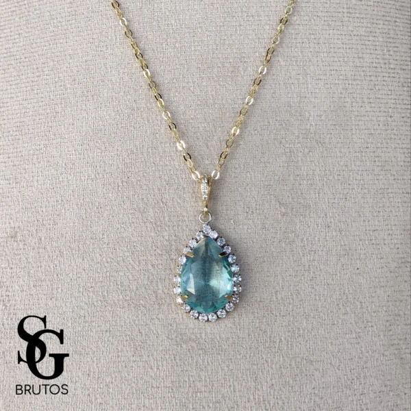 792550_7bae869ffd47402a8f3db9d60419f806mv2.webp Colar Zircônia em Gota Azul Claro - CL071