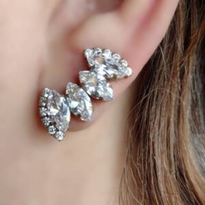 792550_f55c797d38ab4e16b6b49409657df0bdmv2.jpg Brinco Ear Cuff Zircônia Cristal - EC003